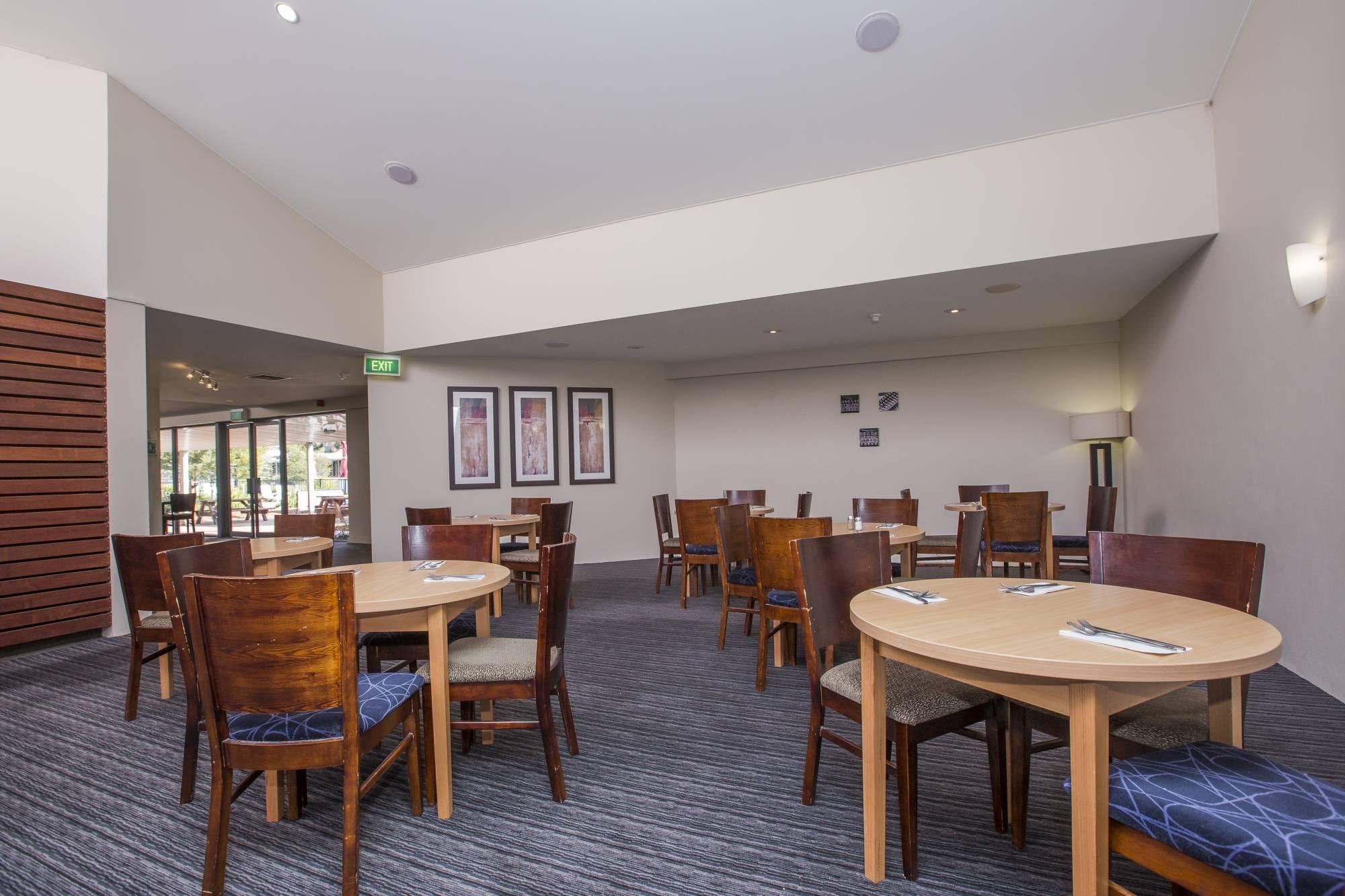 Ibis Styles Canberra Eagle Hawk Экстерьер фото